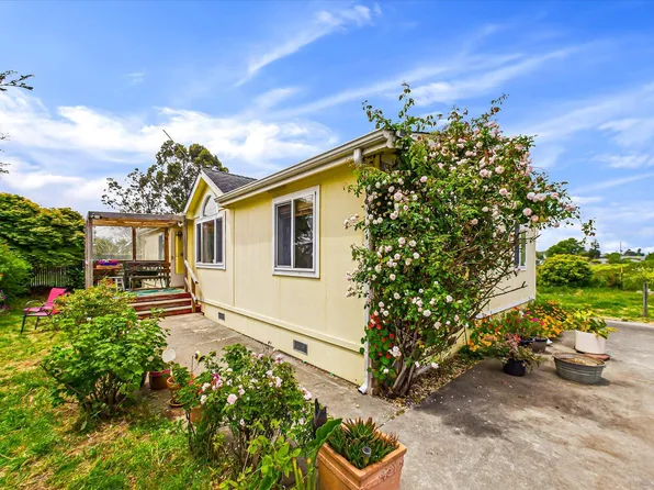 880 Mary Ln, McKinleyville, CA 95519