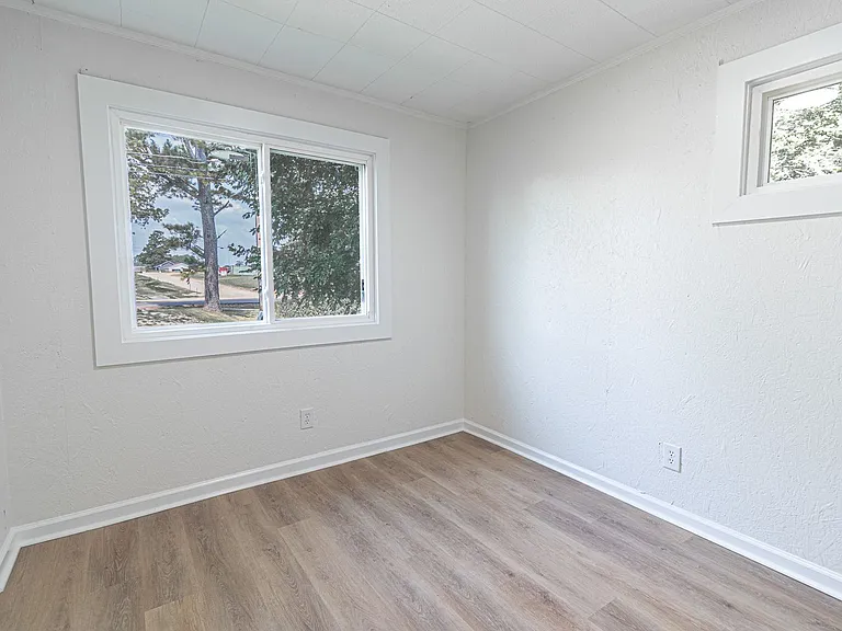 150 Pembroke Oak Grove Rd — Photo 15