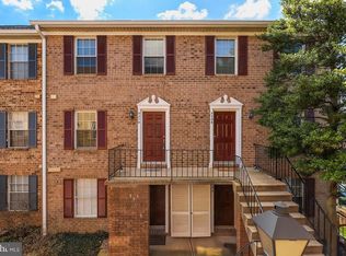 937 S Rolfe St #B, Arlington, VA 22204