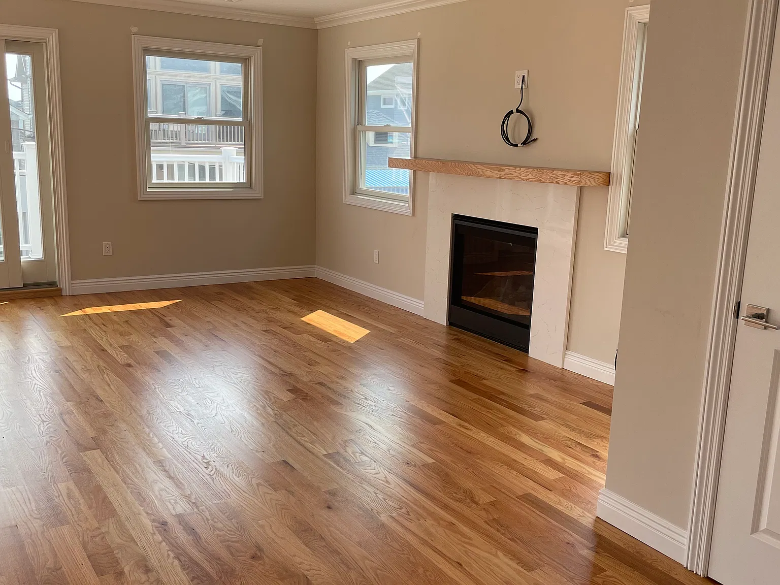 2 bed, 10 sqft, $4,100 — Photo 2