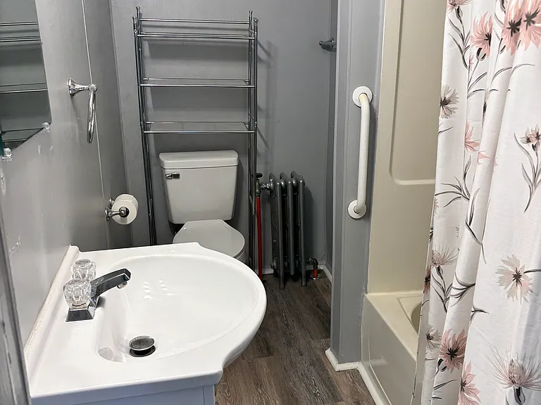 535 Chestnut St — Photo 4