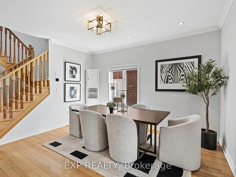131 Greenwood Rd — Photo 3