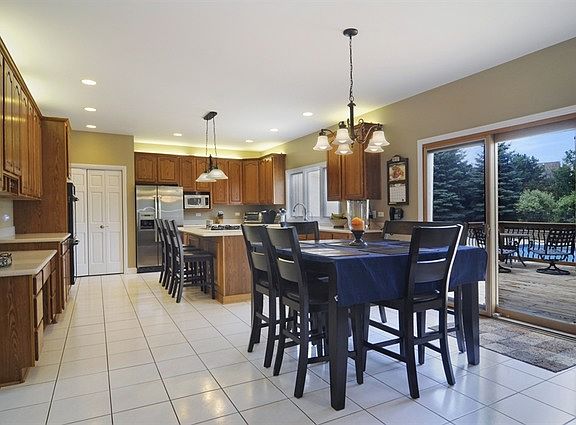 5th image of 25194 N Abbey Glenn Dr