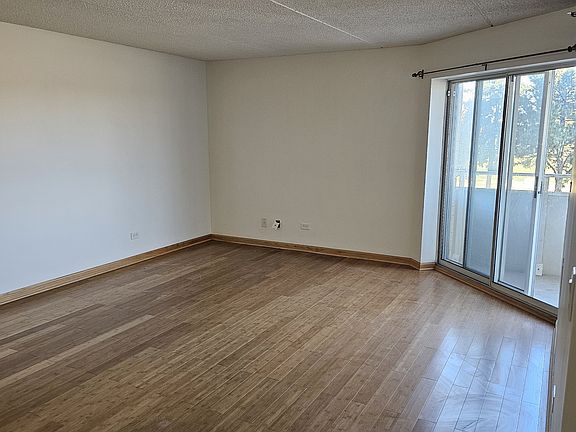3rd image of 10515 W Grand Ave Unit G-3