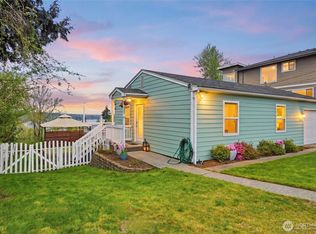 1425 Jones Avenue NE, Renton, WA