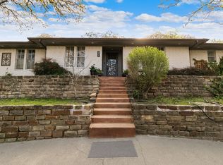2221 Shadydale Dr, Arlington, TX 76012