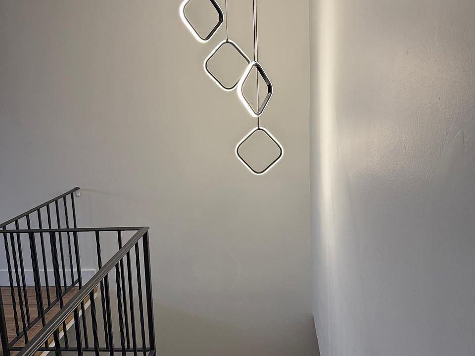 1st image of 96 Evergreen St #1
