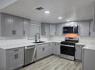 8975 State St APT 1, South Gate, CA 90280