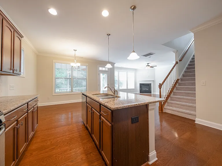 2324 Pindos Dr — Photo 7