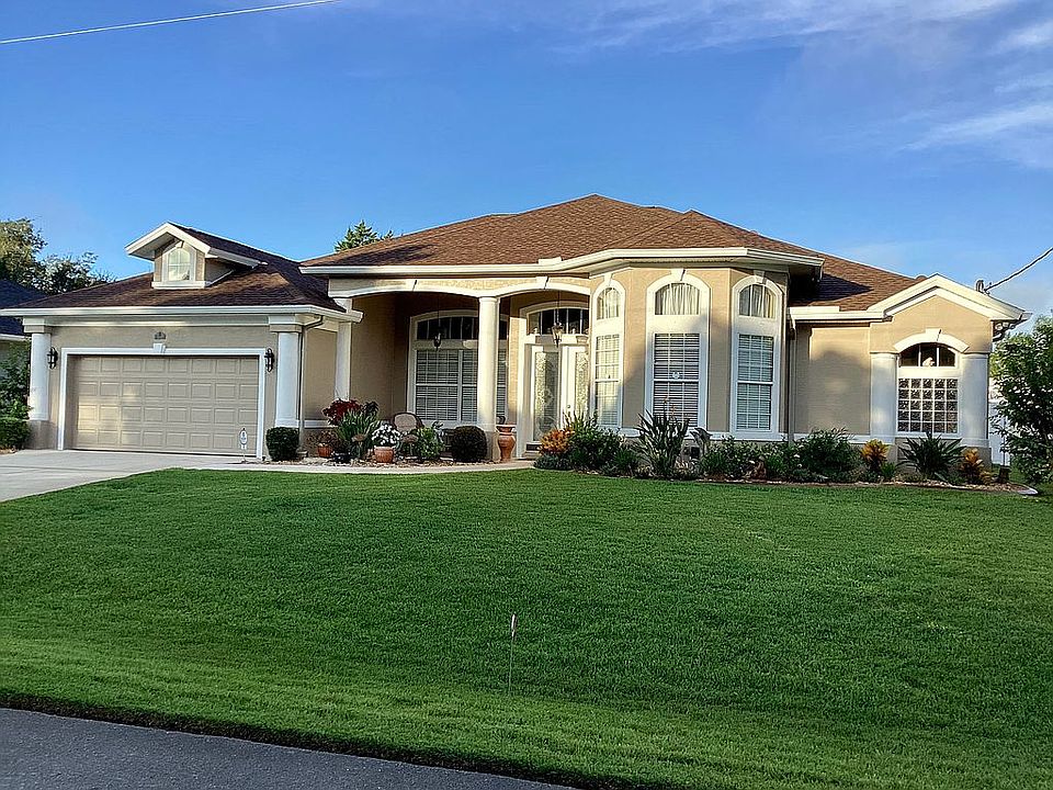 1st image of 8 Freeman Ln