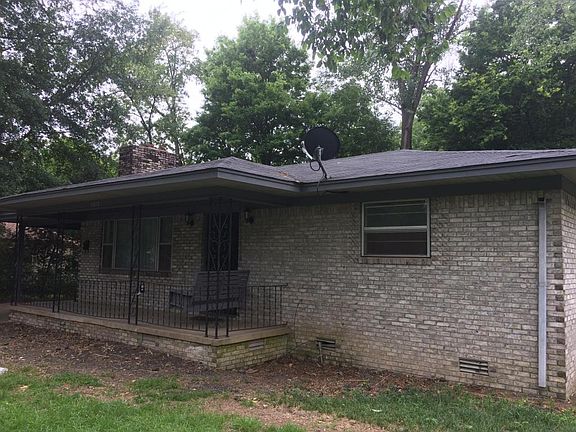2nd image of 1313 N Frankfort Ave