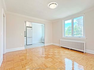 396 Avenue Rd #418, Toronto, ON M4V 2H5