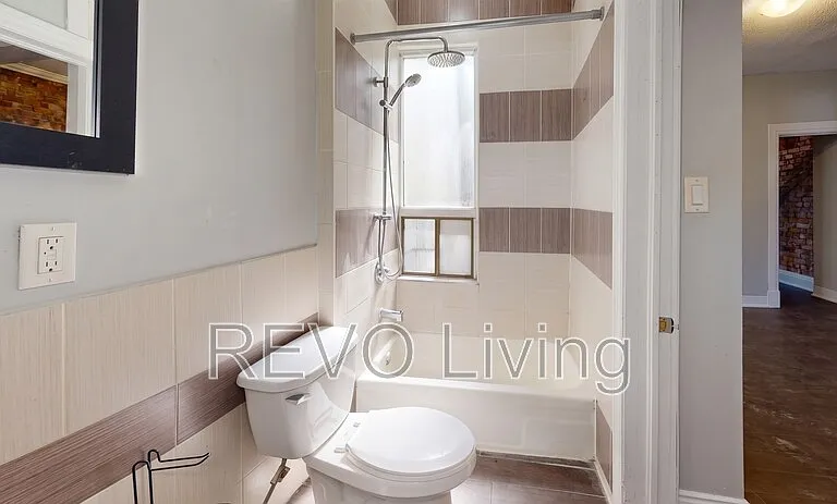 477 King St E #463 — Photo 7