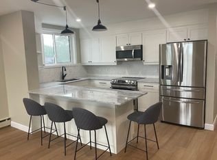 407 Elizabeth St #11, Greater Sudbury, ON P3E2X2