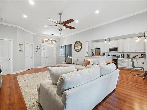 5th image of 448 LAKE HARRIS DRIVE