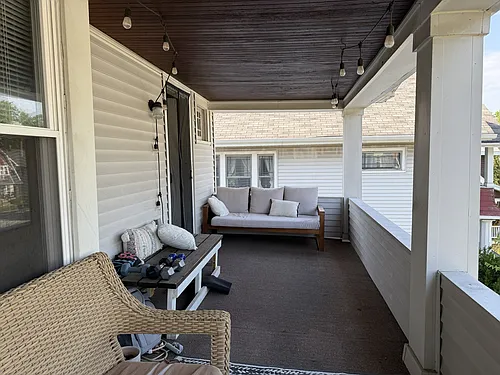 1638 Victoria Ave #1 Photo 1