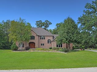 16455 Shearon Ct, Sycamore, IL 60178