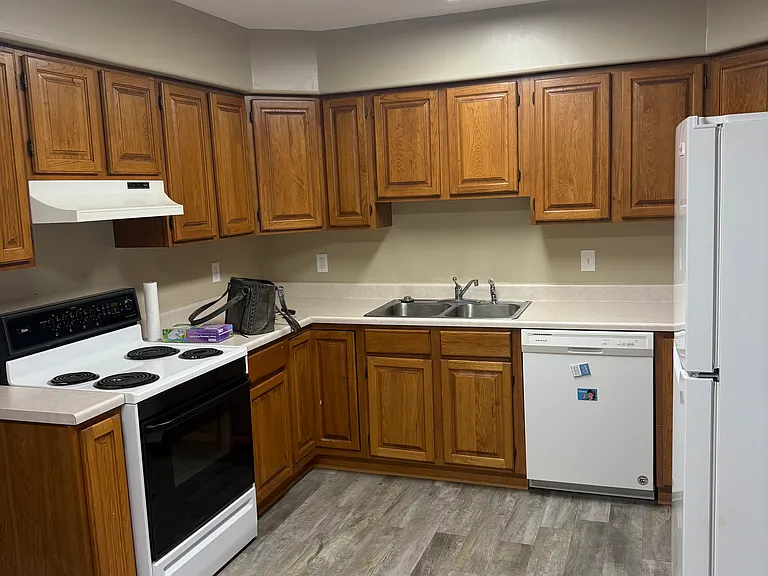 101 S Grass St #3 — Photo 2