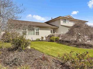 921 Willow Creek Dr, Beaverton, OR