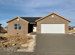 425 Middle Creek Way, Berea, KY 40403