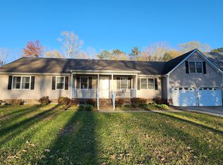 314 Dances Bay Rd, Elizabeth City, NC 27909