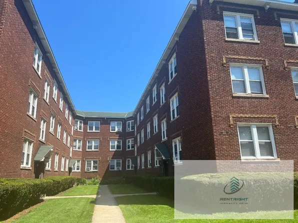 4846-52 W Hutchinson St #4852-7B, Chicago, IL 60641