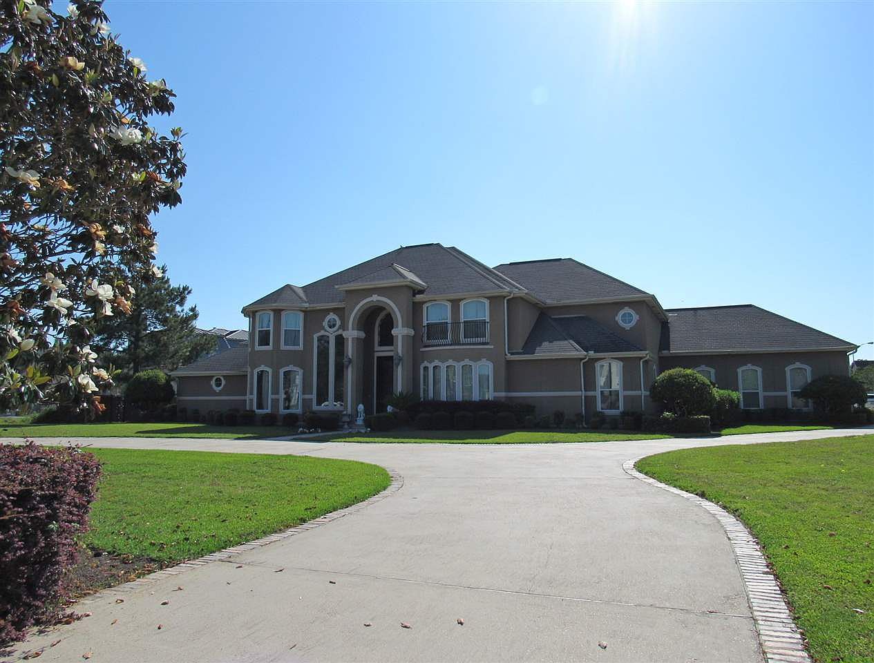 26 Estates Of Montclaire Beaumont TX 77706 Zillow