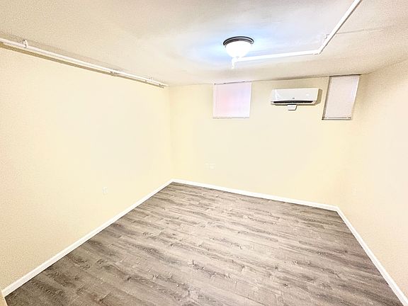 5th image of 133 W Main St Unit 1D