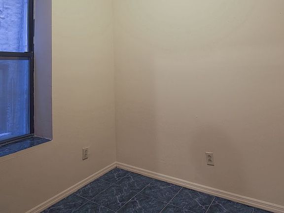5th image of 156 Manhattan Ave APT 1A