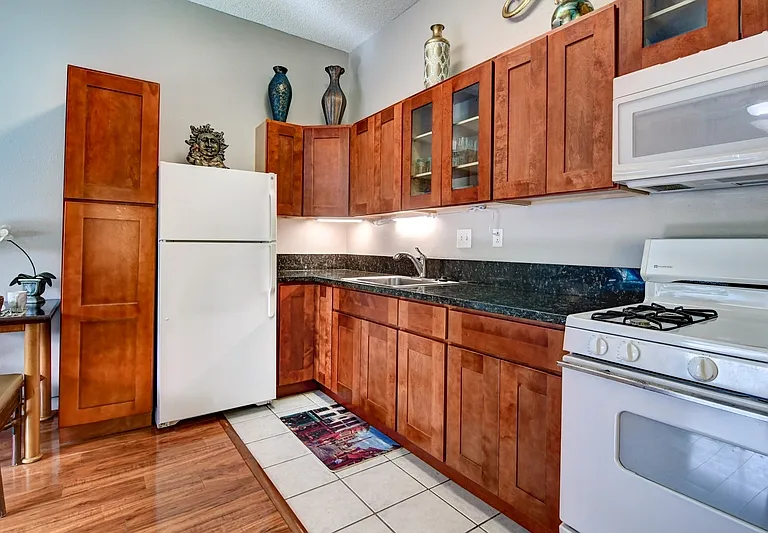 355 Kalanianaole Ave #119 — Photo 16