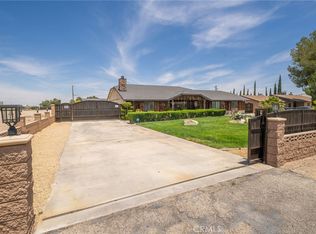 14530 La Brisa Rd, Victorville, CA 92392