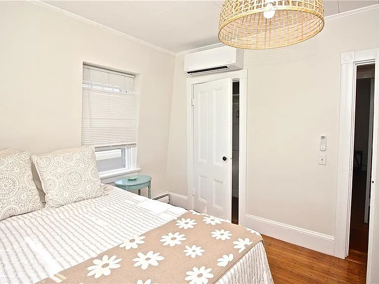 700 Thames St — Photo 38