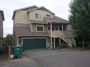 9533 Phinney Ave N, Seattle, WA 98103