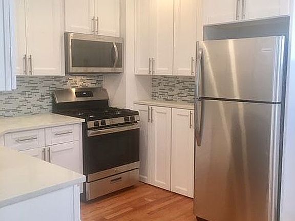4th image of 117-27 146th St #1