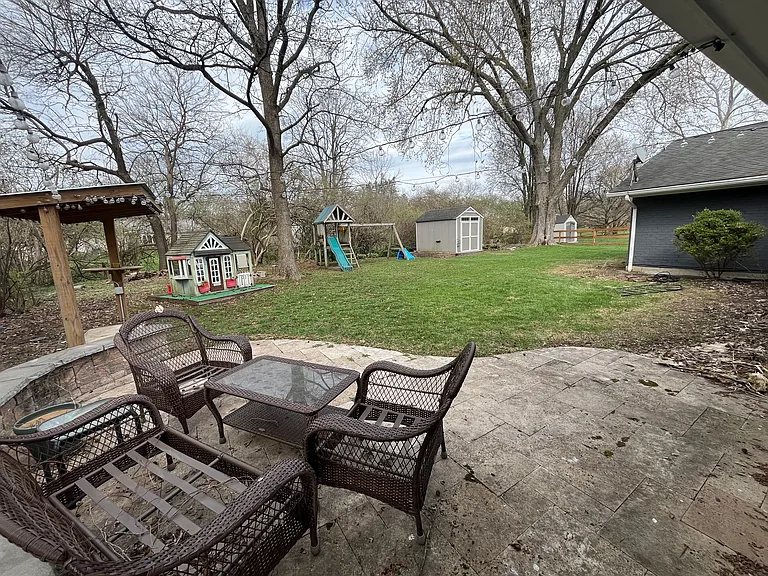 301 S Village Dr — Photo 42
