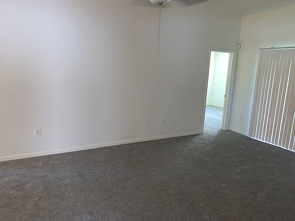 5th image of 3008 Summer House Dr