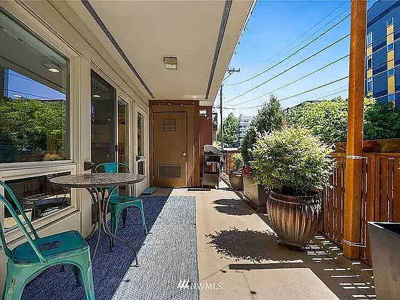 500 5th Ave W #101 — Photo 24