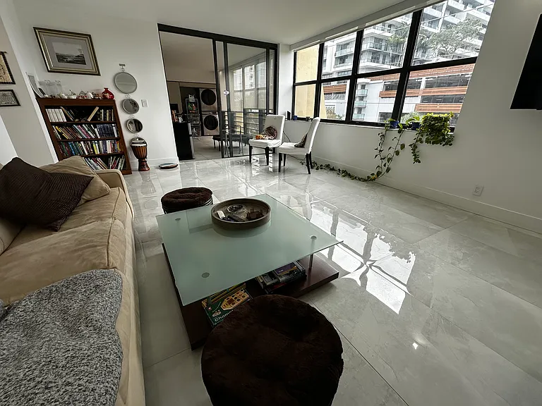 20401 NE 30th Ave #420 — Photo 10