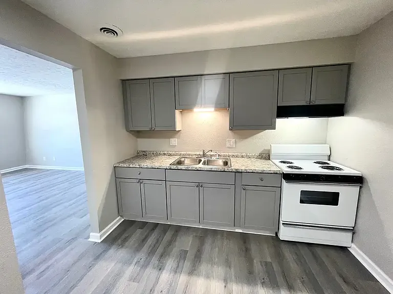 Richland Flats Apartments — Photo 6