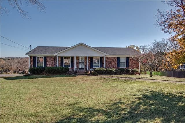 1st image of 371 Harbor Dr