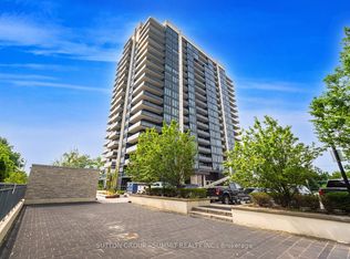 1035 Southdown Rd #702, Mississauga, ON L5J 0A2