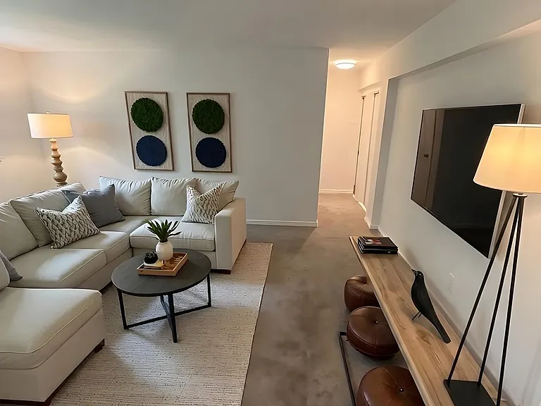 401 Park Pl #3F — Photo 1