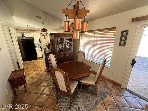 5th image of 9624 Blue Bell Dr