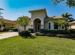 10723 Fieldfair Dr, Naples, FL 34119