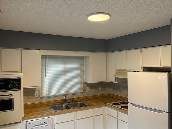 2nd image of 1347 87th Ave NE