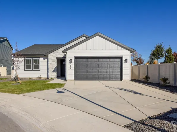 8456 W Millcreek Ct, Star, ID 83669