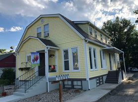 305 Peasley St, Boise, ID