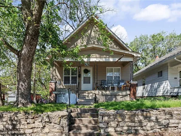 308 N Lawndale Ave, Kansas City, MO 64123