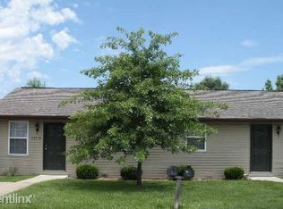 537 Gillham St, Troy, IL 62294