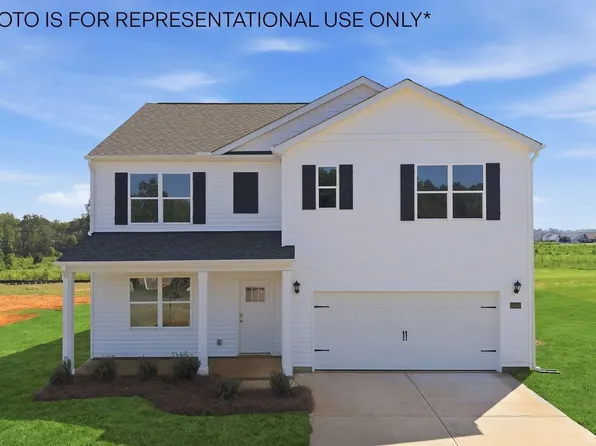2702 Salisbury Ln W, Wilson, NC 27893